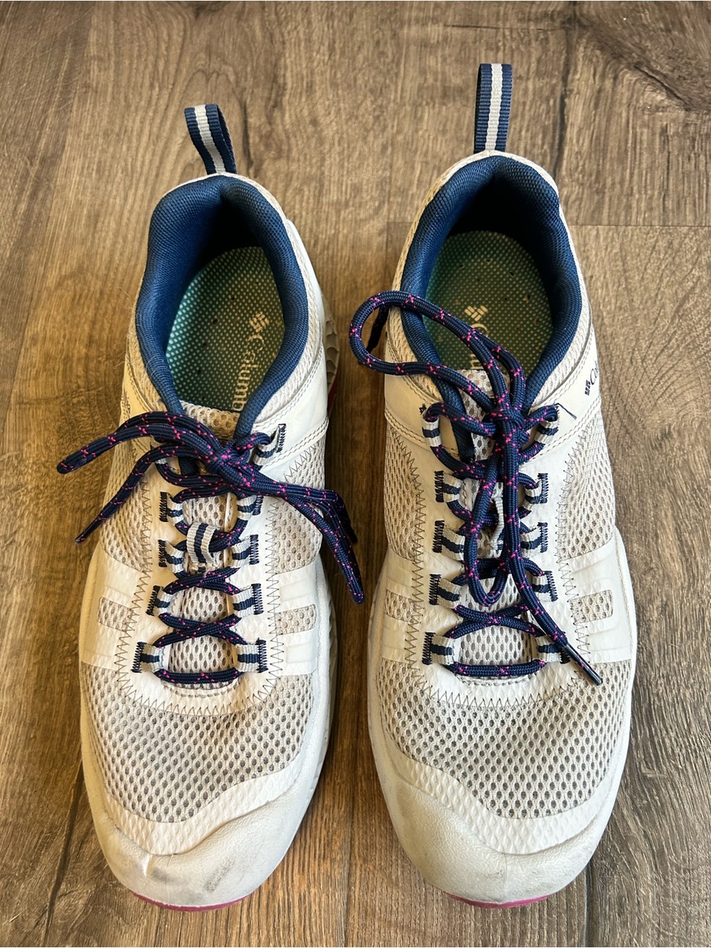 Columbia White Mesh Sneakers with Blue and Pink Details - Picture 2 of 9